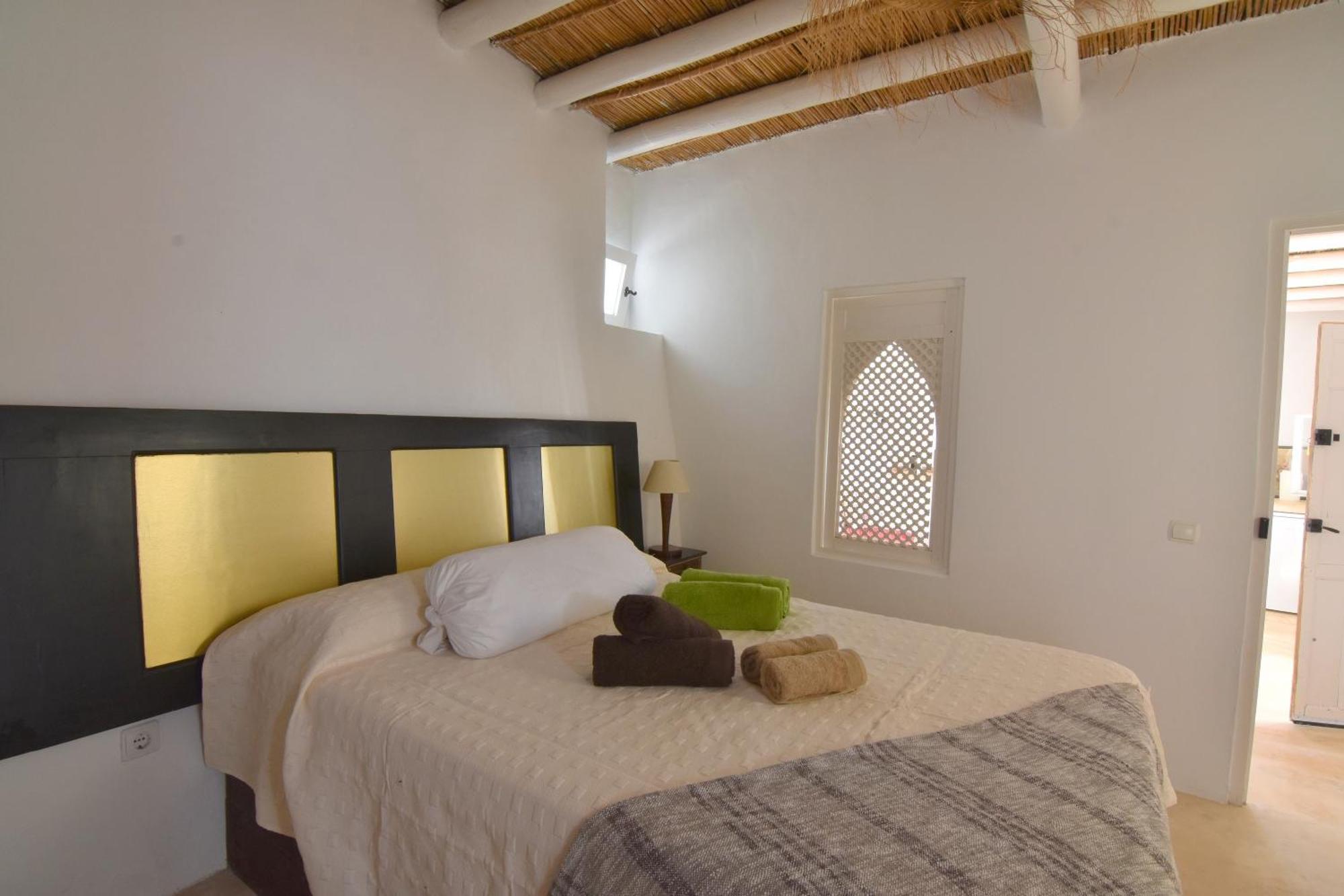 Cortijo El Albaricoque De La Sierra - Finca De 75 Hectareas ! Нихар Экстерьер фото